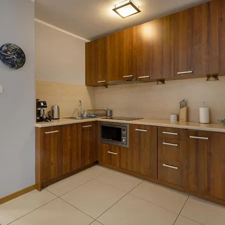 Apartmán Ku Sloncu - Rozewie - 150 M Od Plazy, Sauna, Basen, Plac Zabaw, Parking