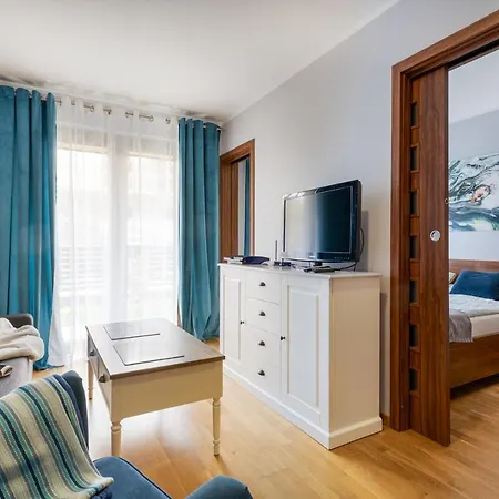 Ku Sloncu - Rozewie - 150 M Od Plazy, Sauna, Basen, Plac Zabaw, Parking Apartmán *