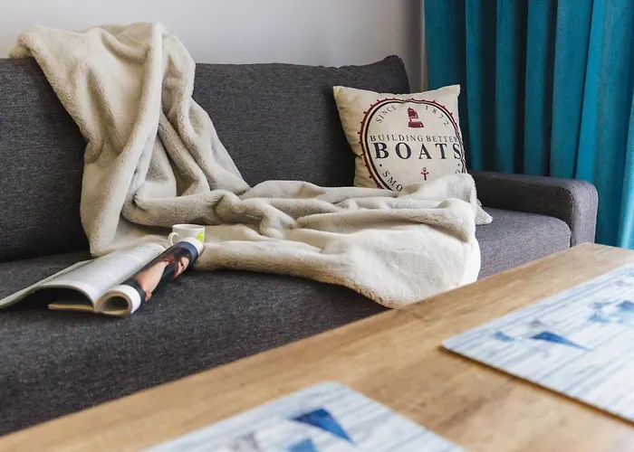 Ku Sloncu - Rozewie - 150 M Od Plazy, Sauna, Basen, Plac Zabaw, Parking