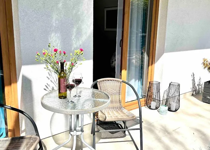 Ku Sloncu - Rozewie - 150 M Od Plazy, Sauna, Basen, Plac Zabaw, Parking Διαμέρισμα Jastrzębia Góra